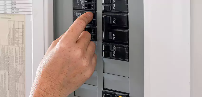 Meter-Mounted Transfer Switch Installation in Lake Mary