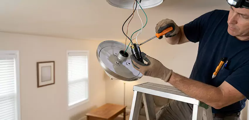 Outdoor and Landscape Light Socket Replacement in Lake Mary