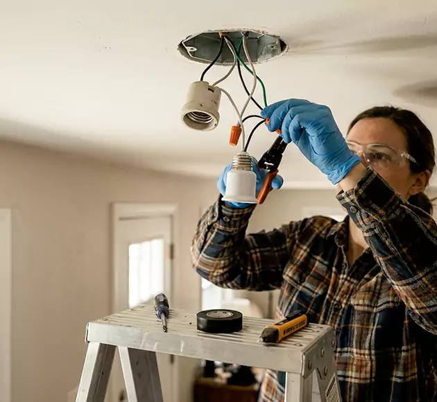 Professional Light Socket Replacement: Your Local Fixture Repair Team in Lake Mary, FL